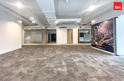 Office Space - Studio - 7+ Bathrooms for rent in Vision Tower - Business Bay - Dubai