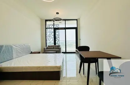 Apartment - Studio - 1 Bathroom for rent in The Gate - Masdar City - Abu Dhabi