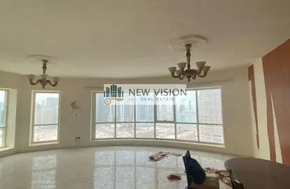 Apartment - 3 Bedrooms - 2 Bathrooms for rent in Al Khan 9 building - Al Khan - Sharjah