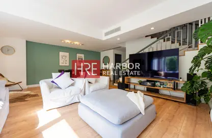 فيلا - 4 غرف نوم - 6 حمامات للايجار في المنطقة 11 - مدينة الشيخ محمد بن راشد - دبي