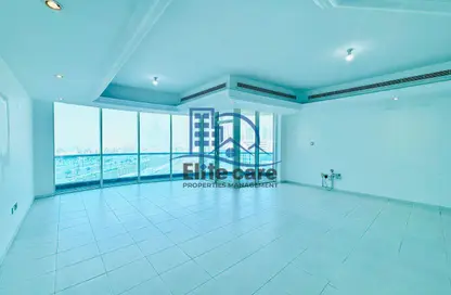 Apartment - 3 Bedrooms - 4 Bathrooms for rent in Bel Ghailam Tower - Corniche Road - Abu Dhabi