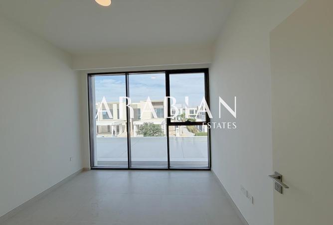 16033002 - Property Image 3