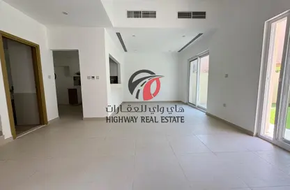 Villa - 3 Bedrooms - 4 Bathrooms for rent in Amaranta - Villanova - Dubai Land - Dubai