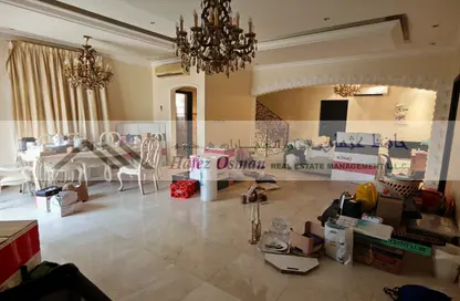 Villa - 4 Bedrooms - 5 Bathrooms for rent in Al Mushrif - Abu Dhabi