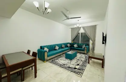 شقة - غرفة نوم - 2 حمامات للايجار في عمارة عزير - 3  الروضة - الروضة - عجمان