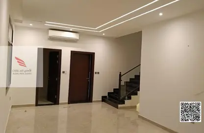 Townhouse - 5 Bedrooms - 5 Bathrooms for rent in Al Zaheya Gardens - Al Zahya - Ajman