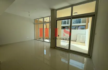 Townhouse - 3 Bedrooms - 3 Bathrooms for rent in Avencia 2 - Damac Hills 2 - Dubai