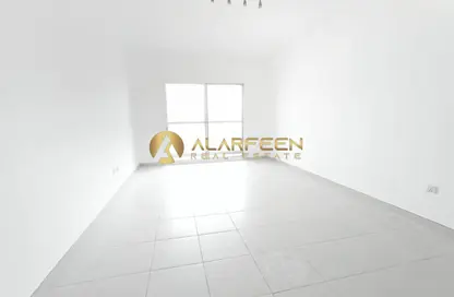 شقة - غرفة نوم - 2 حمامات للايجار في مبني اوكسفورد - قرية الجميرا سركل - دبي