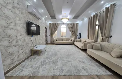 Villa - 5 Bedrooms - 7 Bathrooms for rent in Al Yasmeen 1 - Al Yasmeen - Ajman