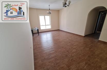 Apartment - 2 Bedrooms - 2 Bathrooms for rent in Muwailih Building - Muwaileh - Sharjah
