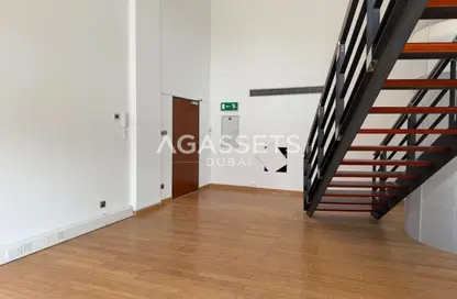 Office Space - Studio - 1 Bathroom for rent in The LOFT Office 1 - The LOFT Offices - Dubai Media City - Dubai