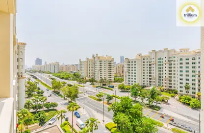 Apartment - 3 Bedrooms - 4 Bathrooms for rent in Al Nabat - Shoreline Apartments - Palm Jumeirah - Dubai