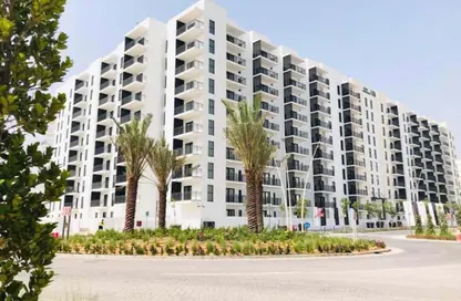 Apartment - 3 Bedrooms - 4 Bathrooms for sale in Waters Edge - Yas Island - Abu Dhabi
