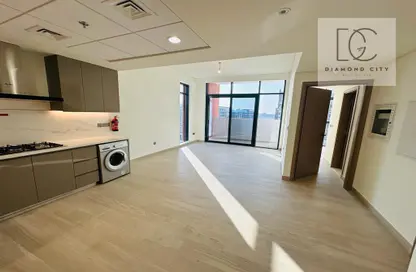 Apartment - 3 Bedrooms - 2 Bathrooms for rent in Azizi Riviera 19 - Meydan One - Meydan - Dubai