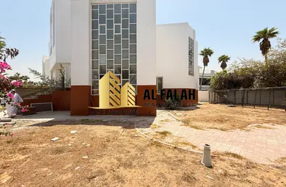 فيلا - 6 غرف نوم - 7 حمامات للايجار في النخيلات - الحيرة - الشارقة