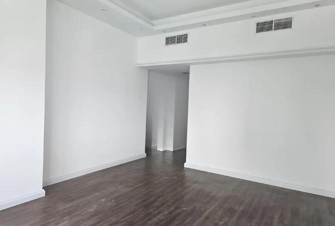 15195237 - Property Image 3