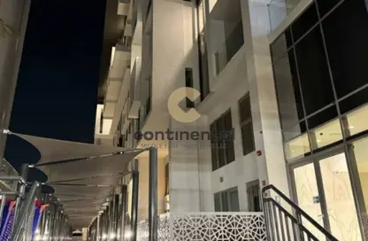 Apartment - 2 Bedrooms - 3 Bathrooms for sale in Oasis 1 - Oasis Residences - Masdar City - Abu Dhabi