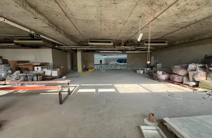 متجر - استوديو للايجار في عود ميثاء - بر دبي - دبي