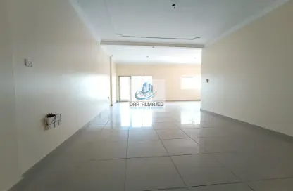 Apartment - 3 Bedrooms - 4 Bathrooms for rent in Taliatela Street - Al Nahda - Sharjah