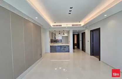 شقة - غرفة نوم - 2 حمامات للايجار في برج النبلاء - الخليج التجاري - دبي