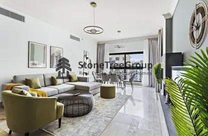 Living / Dining Room image for: Apartment - 2 Bedrooms - 2 Bathrooms for rent in The Fairmont Palm Residences - Palm Jumeirah - Dubai, Image 1