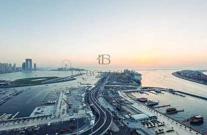 Apartment - 1 Bedroom - 2 Bathrooms for sale in Seapoint Tower 2 - Seapoint - EMAAR Beachfront - Dubai Harbour - Dubai