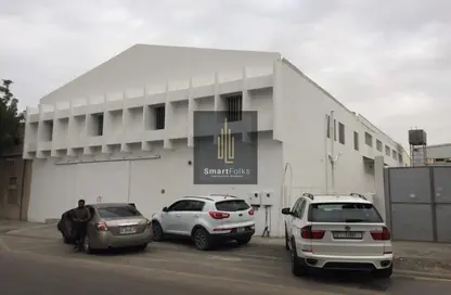Warehouse - Studio - 1 Bathroom for rent in Al Khabisi - Deira - Dubai