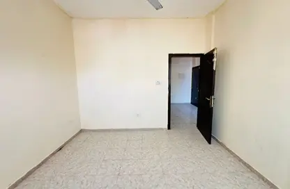 شقة - غرفة نوم - 1 حمام للايجار في طريق فاير ستاشن - مويلح - الشارقة