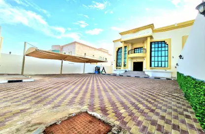 فيلا - 6 غرف نوم - 7 حمامات للايجار في مدينة خليفة - أبوظبي