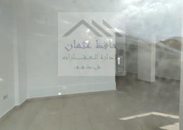 متجر - 1 حمام للكراء في منطقة المرور - أبوظبي