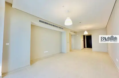 Apartment - 3 Bedrooms - 5 Bathrooms for rent in Tiara West Tower - Business Bay - Dubai