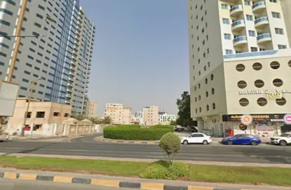 أرض - استوديو للبيع في مساكن كورنيش عجمان - طريق كورنيش عجمان - عجمان