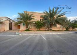 Villa - 4 bedrooms - 6 bathrooms for rent in Zakher - Al Ain