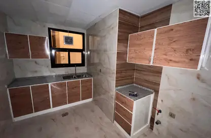 Apartment - 3 Bedrooms - 3 Bathrooms for rent in Al Mowaihat 2 - Al Mowaihat - Ajman