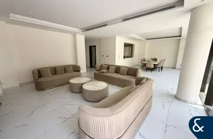 فيلا - 5 غرف نوم - 6 حمامات للايجار في ترامب استايت - داماك هيلز - دبي