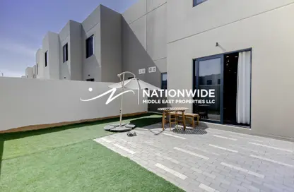 Townhouse - 2 Bedrooms - 3 Bathrooms for rent in Noya Viva - Noya - Yas Island - Abu Dhabi