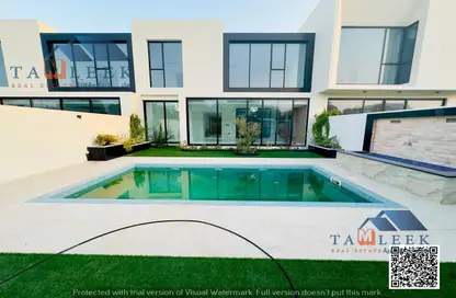 Villa - 4 Bedrooms - 6 Bathrooms for sale in Golf Community - Al Zorah - Ajman