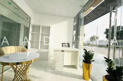Office Space - Studio - 1 Bathroom for rent in Reem Residency - Al Karama - Dubai