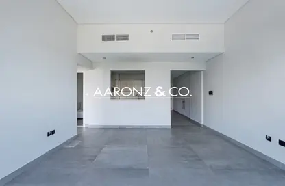 Apartment - 1 Bedroom - 2 Bathrooms for rent in Silver lining - Jumeirah Village Triangle - Dubai