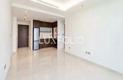 Apartment - 1 Bedroom - 1 Bathroom for rent in Palace Beach Residence Tower 2 - Palace Beach Residence - EMAAR Beachfront - Dubai Harbour - Dubai