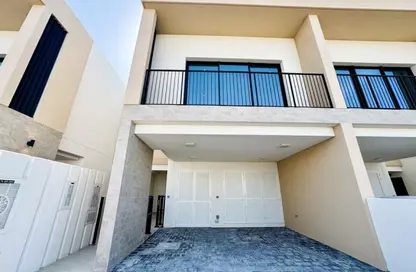 Townhouse - 2 Bedrooms - 3 Bathrooms for sale in The Dahlias - Yas Acres - Yas Island - Abu Dhabi