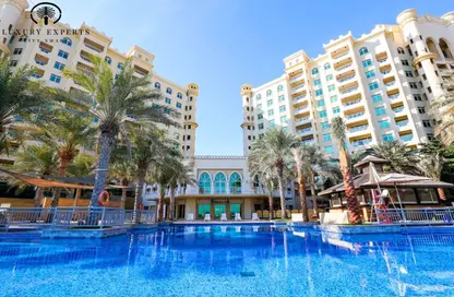 Apartment - 3 Bedrooms - 4 Bathrooms for rent in Al Khushkar - Shoreline Apartments - Palm Jumeirah - Dubai