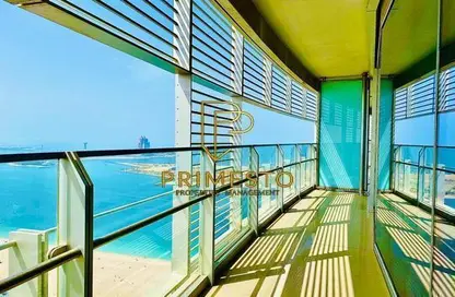 Apartment - 3 Bedrooms - 4 Bathrooms for rent in Landmark Tower - Corniche Road - Abu Dhabi
