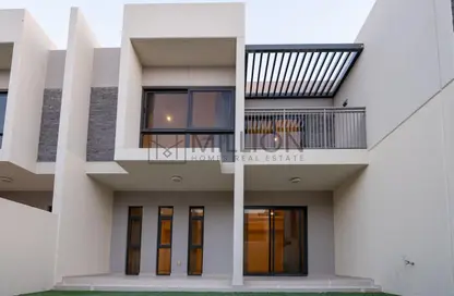 Townhouse - 3 Bedrooms - 5 Bathrooms for rent in Janusia - Damac Hills 2 - Dubai