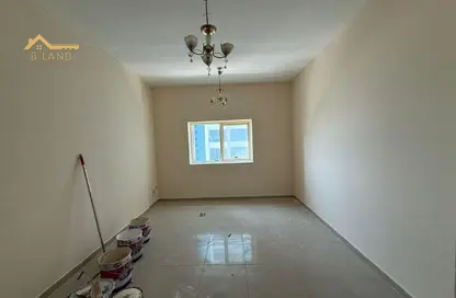 Apartment - 1 Bedroom - 2 Bathrooms for rent in Al Khan Lagoon Tower - Al Khan Lagoon - Al Khan - Sharjah