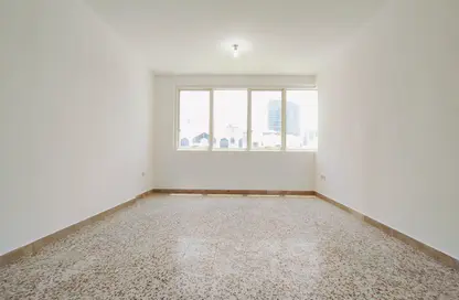 Apartment - 2 Bedrooms - 2 Bathrooms for rent in Khalifa Street - Abu Dhabi