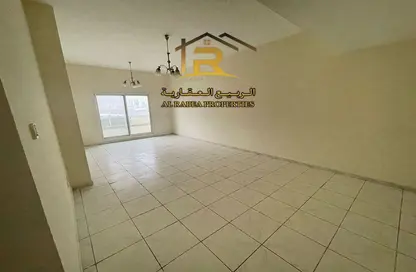 Empty Room image for: Apartment - 3 Bedrooms - 2 Bathrooms for rent in Al Rashidiya 1 - Al Rashidiya - Ajman, Image 1