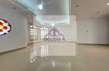 شقة - 4 غرف نوم - 6 حمامات للايجار في الشامخة - أبوظبي