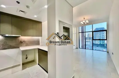 Apartment - 1 Bedroom - 2 Bathrooms for rent in Sama Al Jaddaf - Al Jaddaf - Dubai