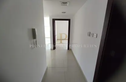 Apartment - 1 Bedroom - 2 Bathrooms for rent in V3 Tower - Lake Allure - Jumeirah Lake Towers - Dubai